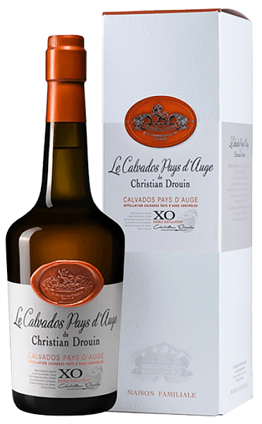 Christian Drouin XO Calvados Pays d'Auge AOC (gift box), 0.7 л